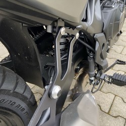 UHH-TRANSALP : Soporte de escape BRUUDT Honda Transalp XL750