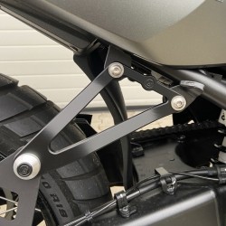 UHH-TRANSALP : BRUUDT Exhaust Hanger Honda Transalp XL750